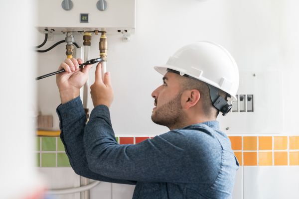 Cost of Natural Gas Plumbing in Englewood